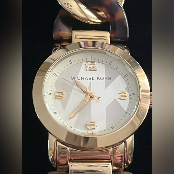 MICHAEL KORS Tortoise Shell & Gold Toned Links Watch - Picture 1 of 16